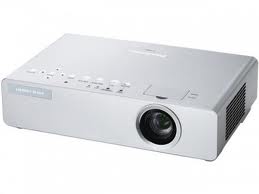 Máy chiếu Panasonic PT LB1VEA