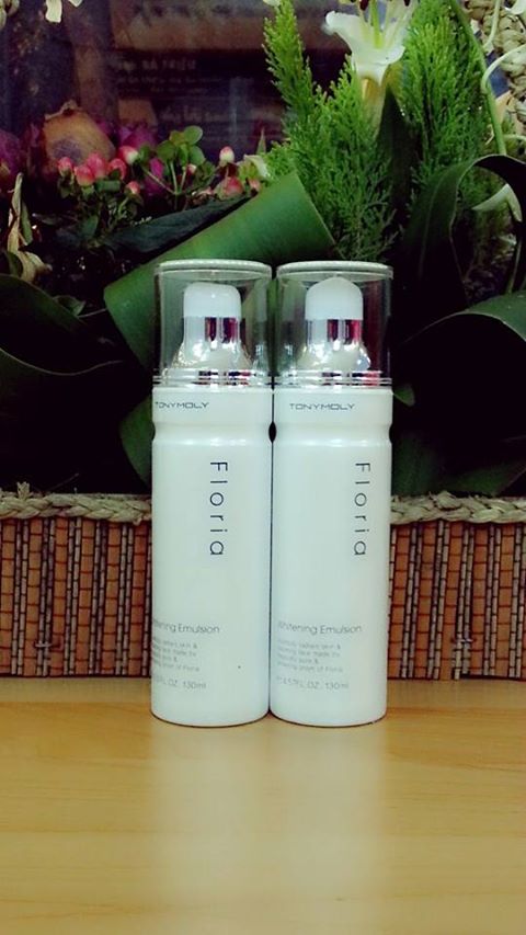 Dòng dưỡng trắng Floria 	Floria Whitening Emulsion	