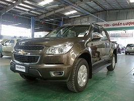 CHEVROLET COLORADO 2.8 MT