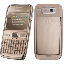 Starmobile: NOKIA E72