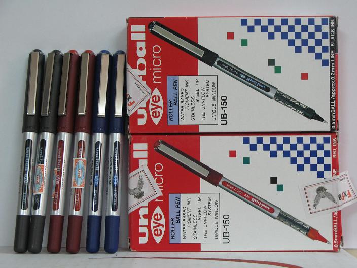 Bút kim Uni Ball UB-150