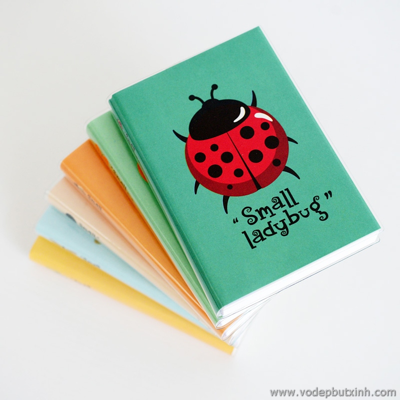 Sổ ghi chép Small Insects bìa nhựa trong S0389 210g.