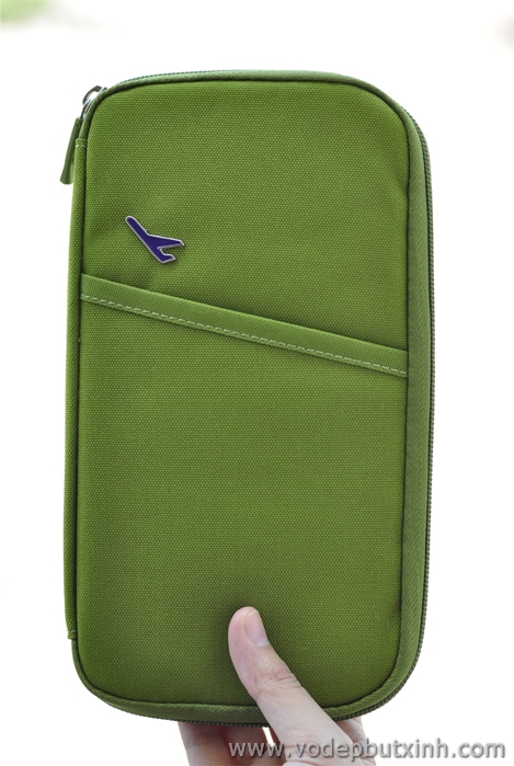 Ví đựng giấy tờ hộ chiếu vé máy bay Winner K0835 140g.