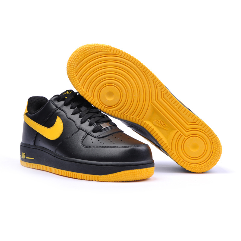 Giày thể thao Nike Air Force GN36