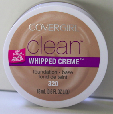 Kem nền Covergirl Whipped Creme