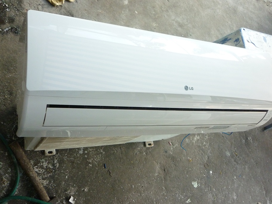 270–   Máy lạnh LG 1.5HP mới 90% 