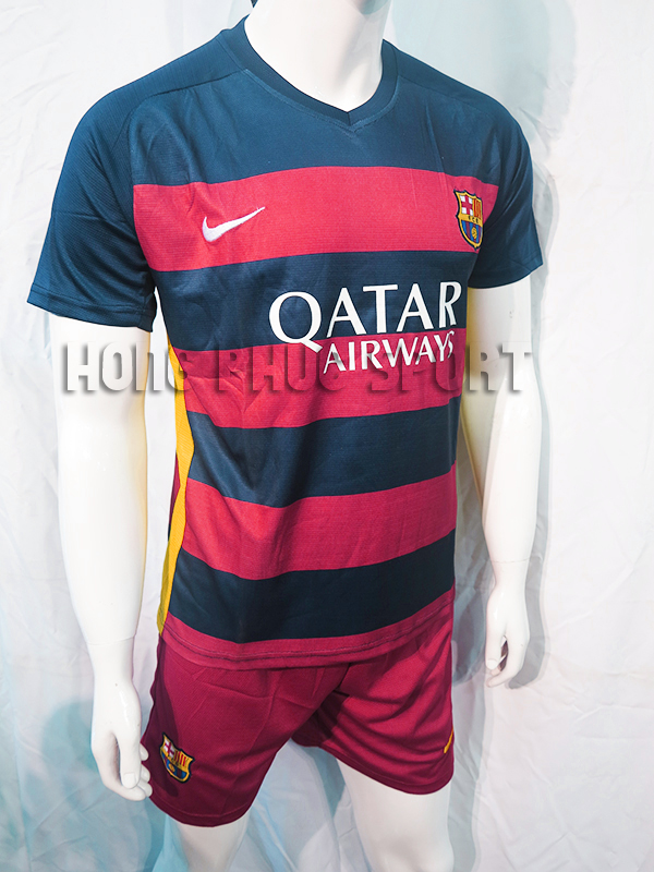 Áo bóng đá Barcelona 2015-2016 sân nhà