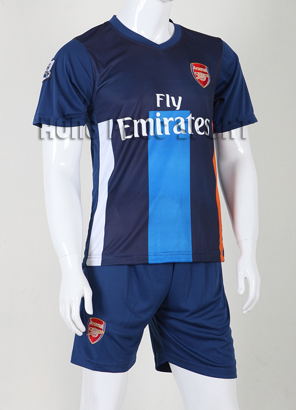 Áo Arsenal 2015-2016 sân khách mẫu thứ 3