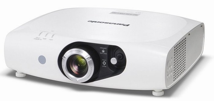 Máy chiếu Panasonic PT RW330EA