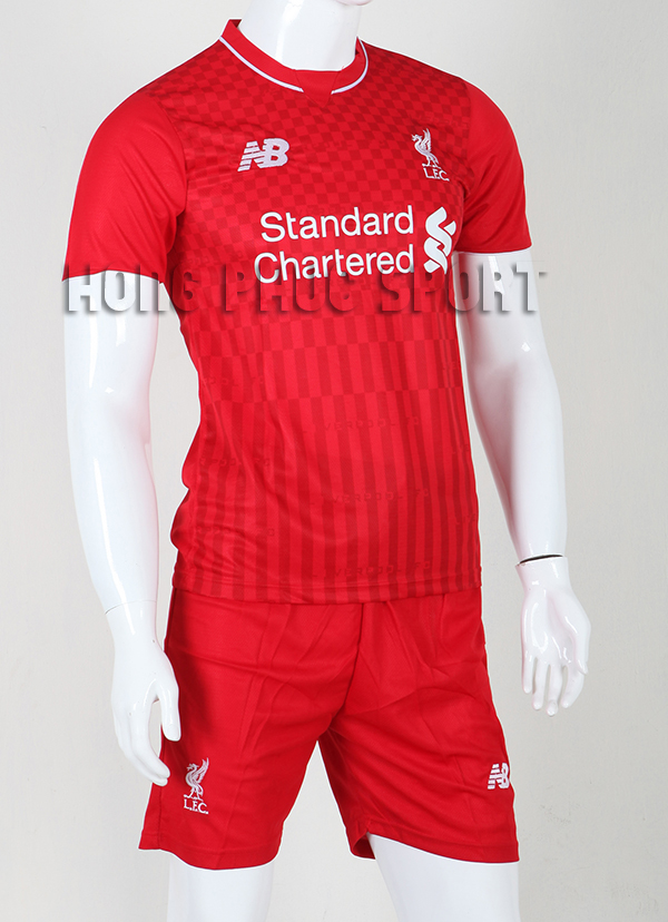 Áo bóng đá Liverpool 2015-2016 sân nhà