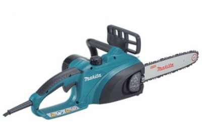 Máy cưa xích Makita UC 4020A