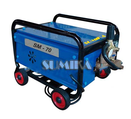 Máy phun rửa áp lực SUMIKA Model: SM  70 ( sử dụng dây đai)