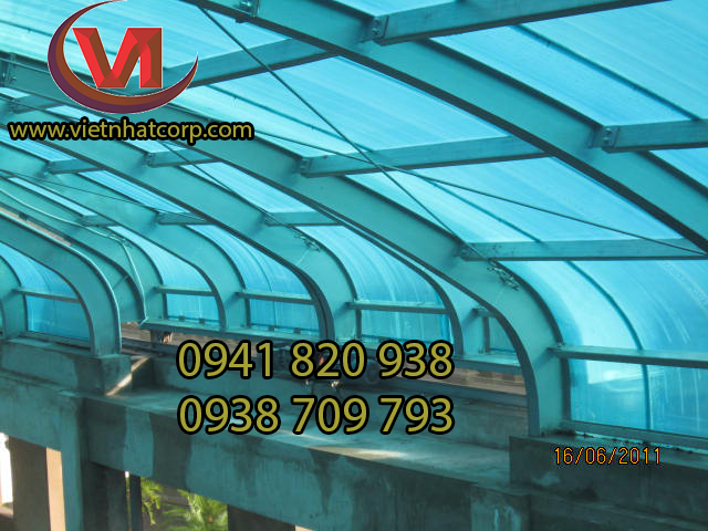 Tấm lấy sáng thông minh,tấm polycarbonate, thích hợp cho mái hiên, giá tốt