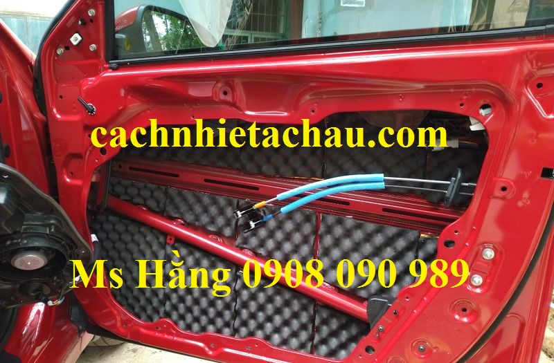 Thảm bọt biển cách âm giảm tiếng ồn cho xe ô tô