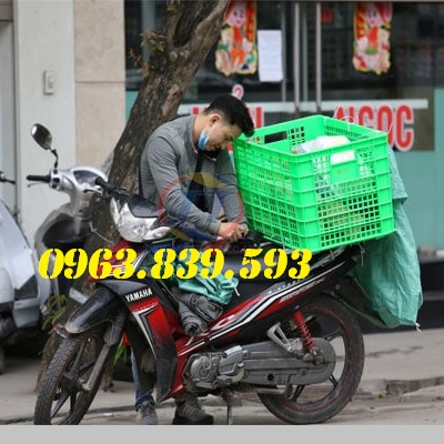 Sóng nhựa chở hàng shipper, rổ nhựa giao hàng sau xe máy rẻ / 0963 839 593 