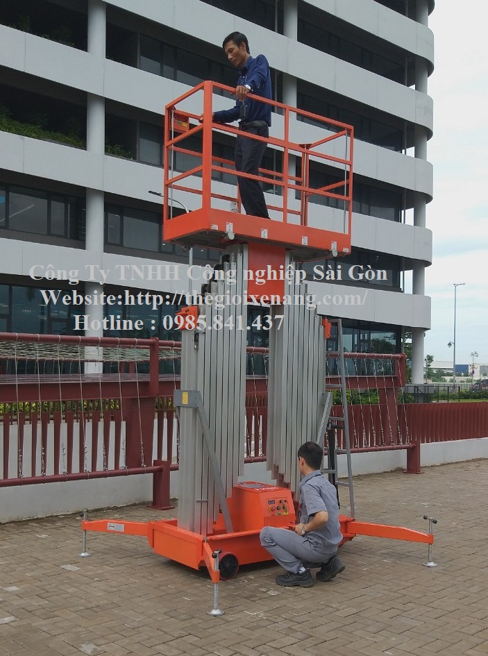 Thang nâng người đôi 300kg cao 12 mét 