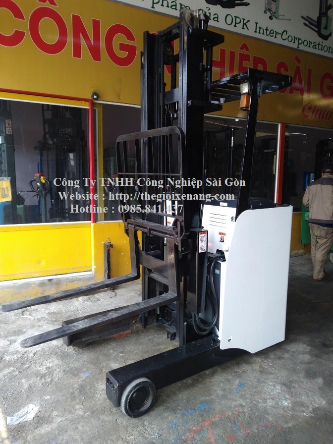 Xe nâng điện cũ Sumitomo-Nhật 